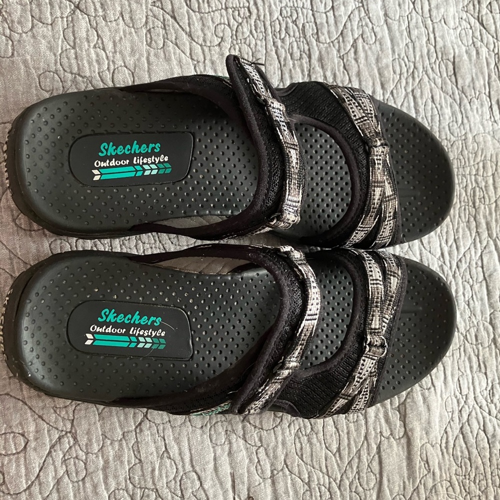 Skechers Black and Gray Adjustable Strap Sandals